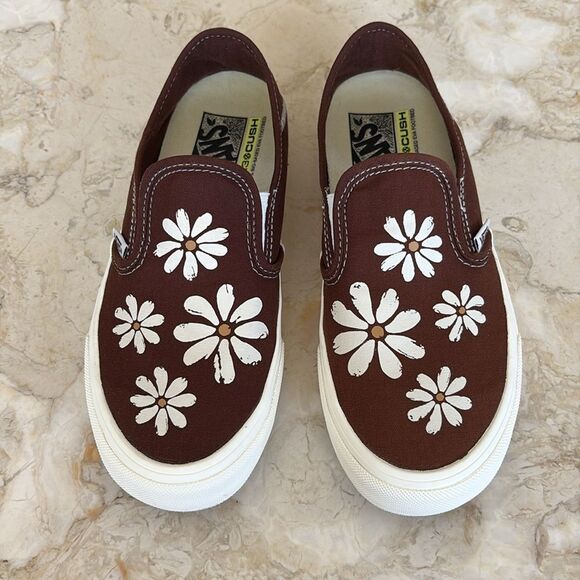 Vans Slip-on Vr3 Sf Painted White Daisies Floral Brown Canvas Skate Sneakers - Picture 4 of 13